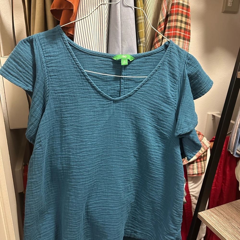 Women’s 1X blouse